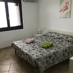 דירה House *