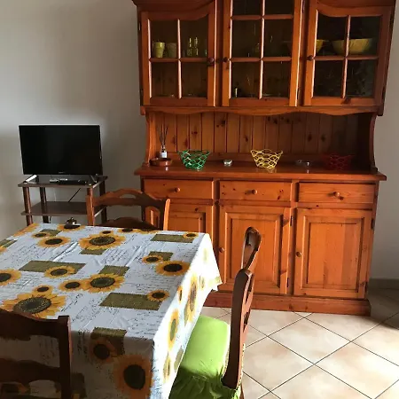 Διαμέρισμα House