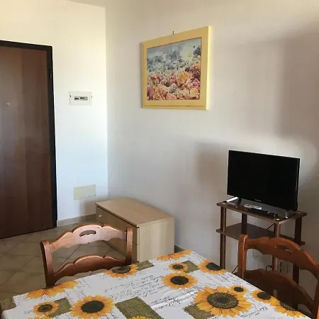 House Apartment *