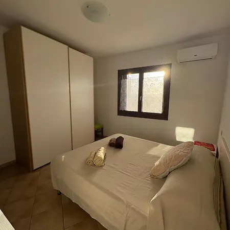 Lägenhet House Olbia